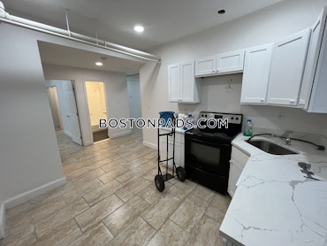 Boston - 4 Beds, 2 Baths