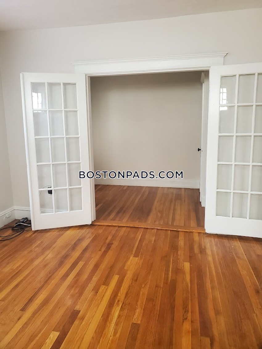 BOSTON - ROSLINDALE - 2 Beds, 1 Bath - Image 2