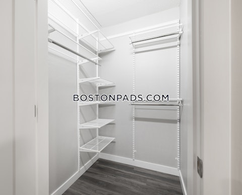 Village Way. Brookline photo 10