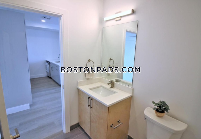 BOSTON - SOUTH END - 3 Beds, 2 Baths - Image 9