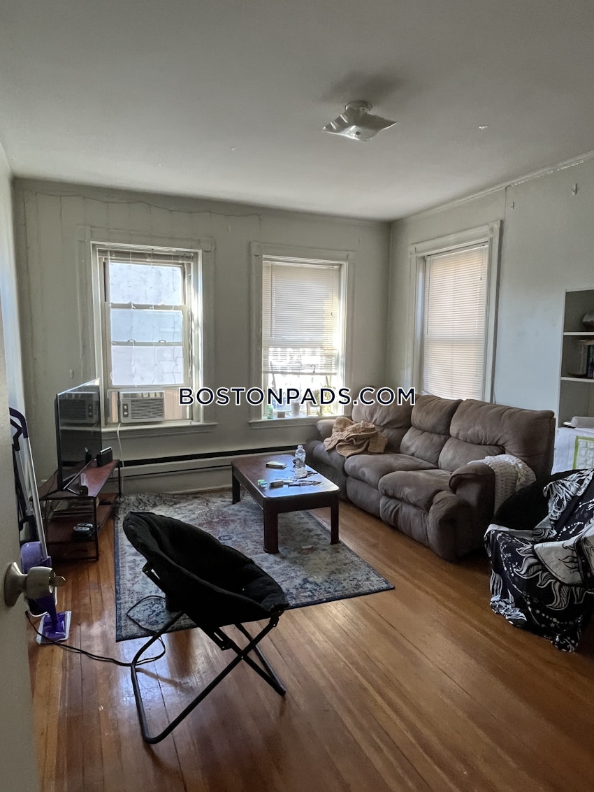 BOSTON - ALLSTON - 2 Beds, 1 Bath - Image 9