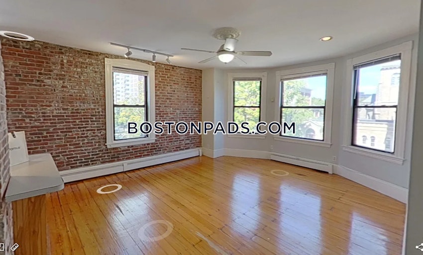 BOSTON - MISSION HILL - 2 Beds, 1 Bath - Image 4