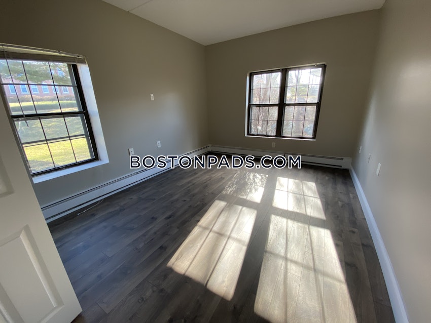 NEEDHAM - 2 Beds, 1 Bath - Image 7