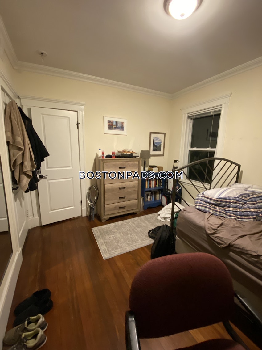 BOSTON - JAMAICA PLAIN - STONY BROOK - 4 Beds, 2 Baths - Image 9