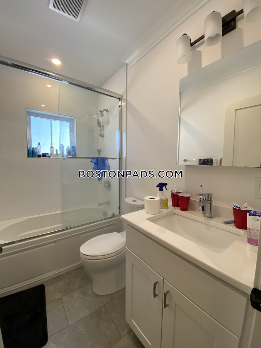 BOSTON - ALLSTON - 4 Beds, 2 Baths - Image 9