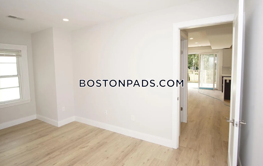 BOSTON - DORCHESTER - SAVIN HILL - 4 Beds, 2.5 Baths - Image 2