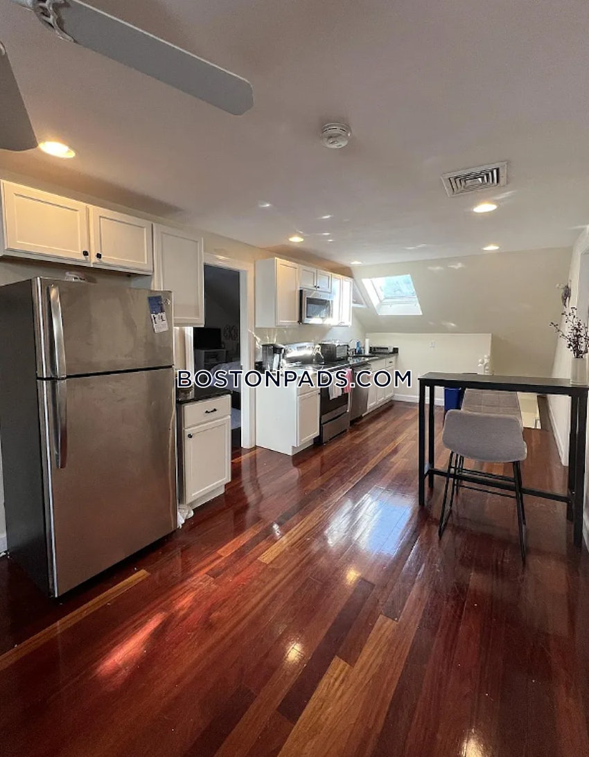 BOSTON - LOWER ALLSTON - 2 Beds, 1 Bath - Image 2