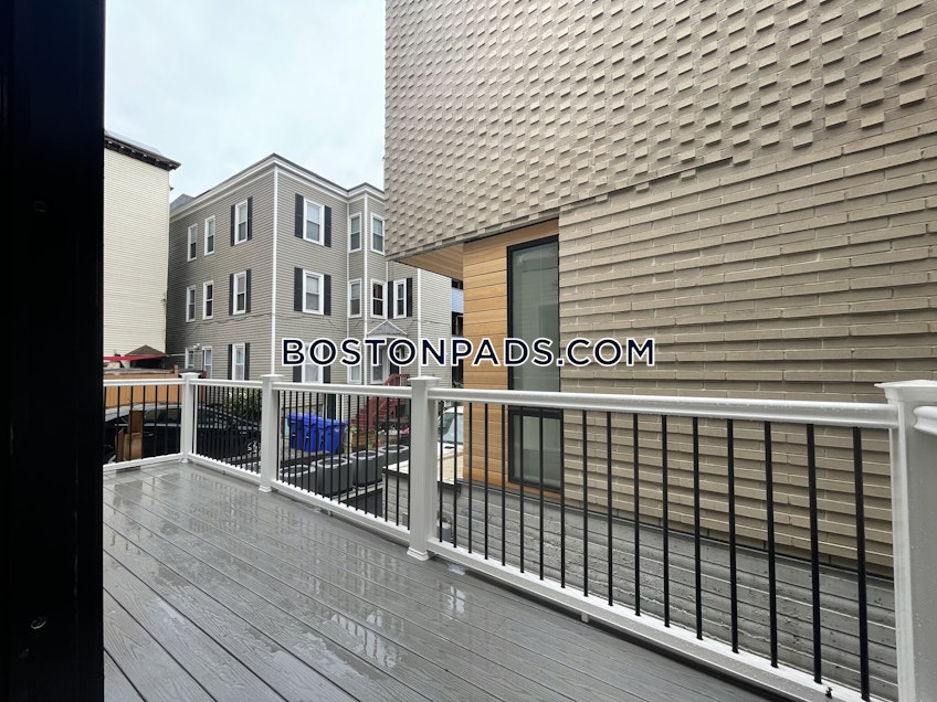 Boston - $6,200+ /month