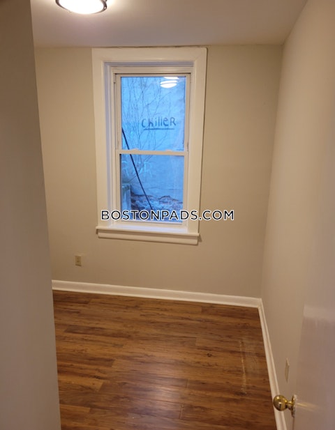 Endicott St. Boston photo 6