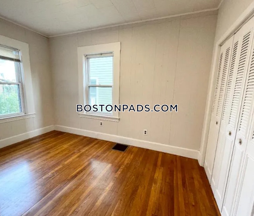 BOSTON - DORCHESTER/SOUTH BOSTON BORDER - 2 Beds, 1 Bath - Image 5