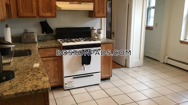 Boston - $3,950+ /mo