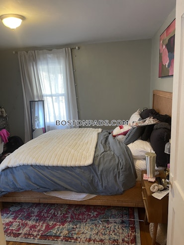 Boston - 3 Beds, 1 Baths