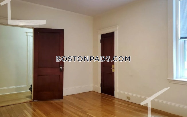 Brookline - $5,200+ /mo