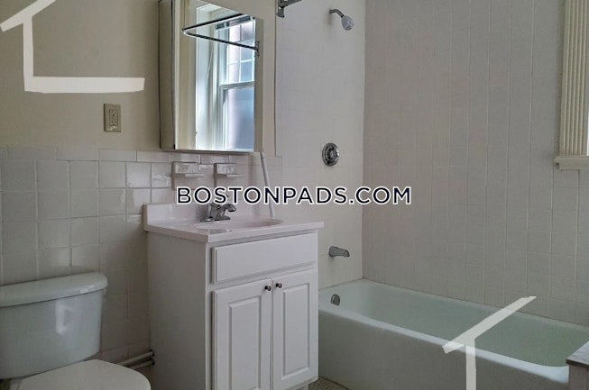 Brookline - $5,200+ /mo