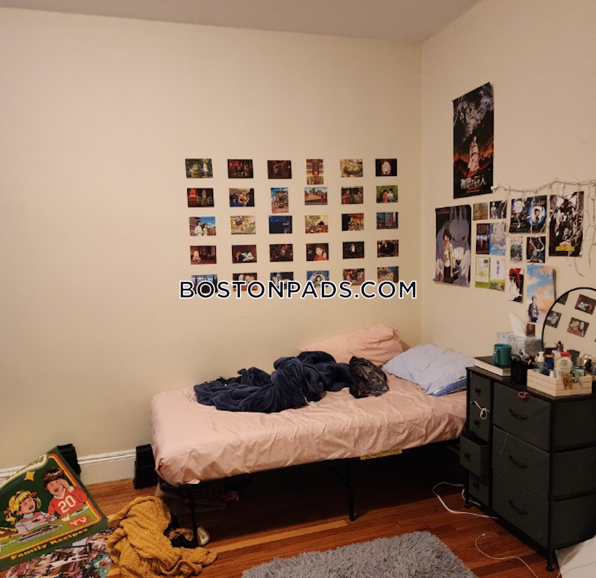 BOSTON - ALLSTON - 2 Beds, 1 Bath - Image 10