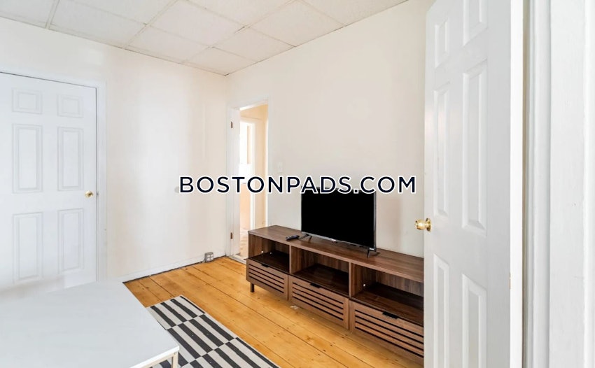 BOSTON - DORCHESTER/SOUTH BOSTON BORDER - 2 Beds, 1 Bath - Image 14