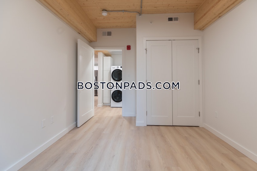 Boston - $5,300+ /month