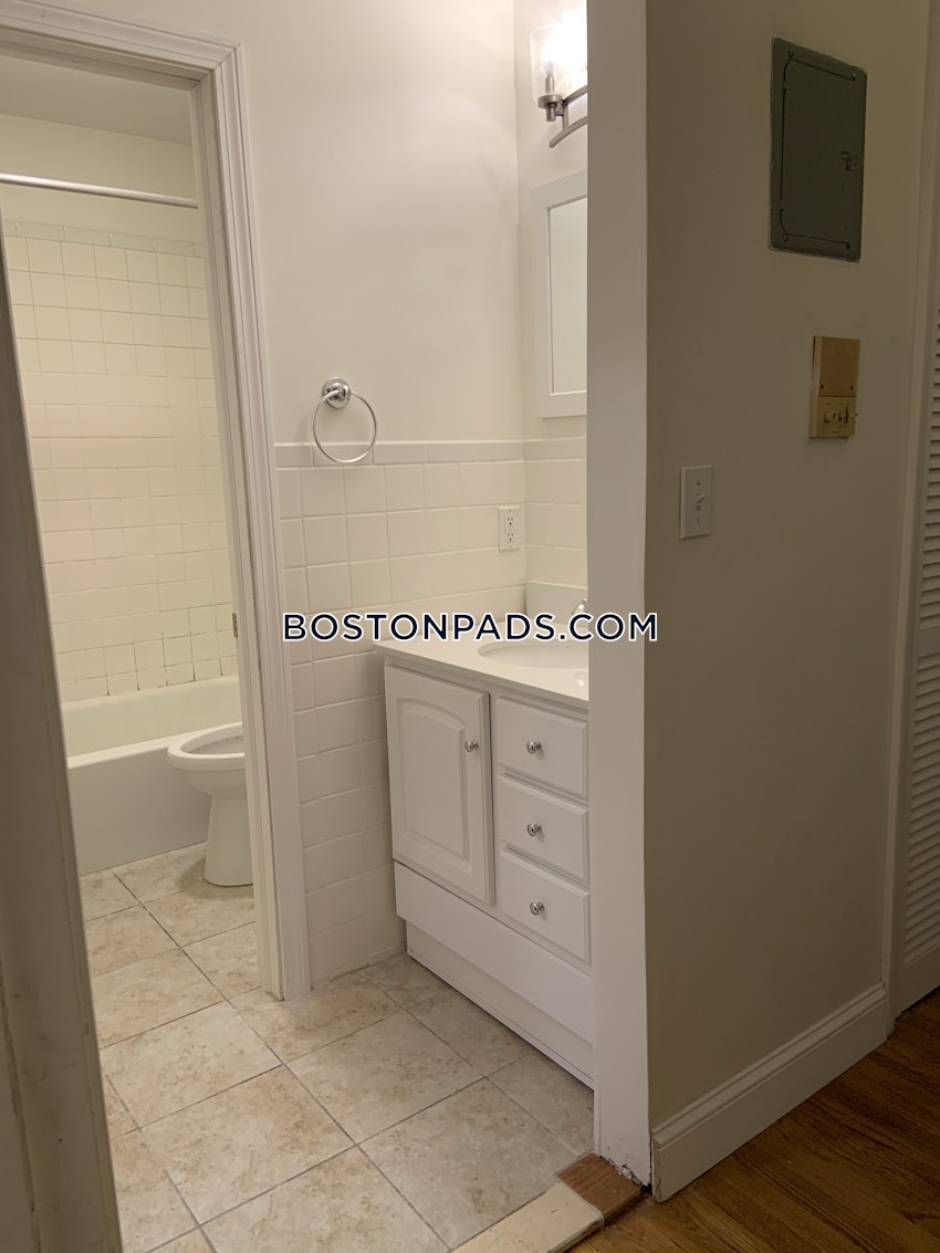 BOSTON - SOUTH END - 3 Beds, 1 Bath - Image 81