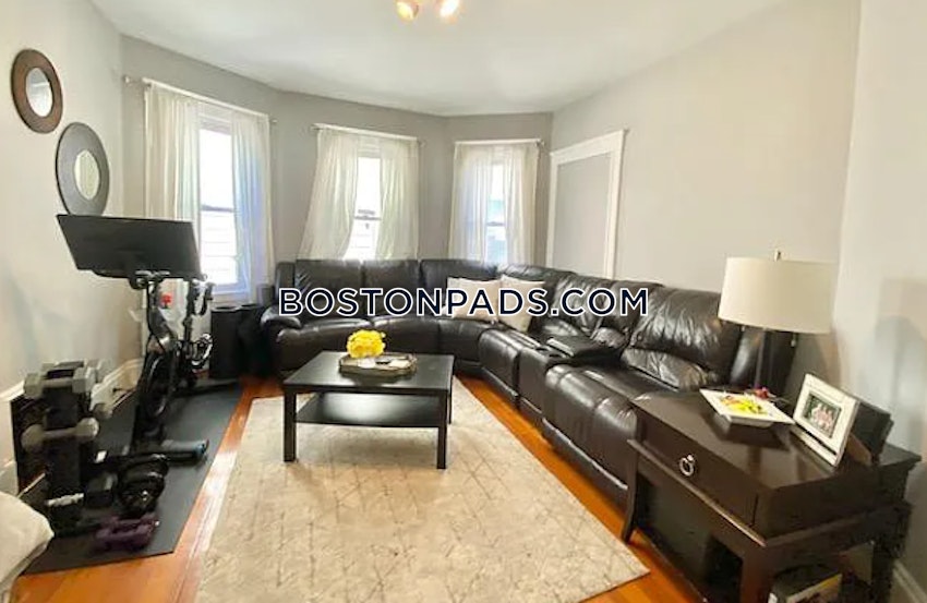 BOSTON - DORCHESTER - SAVIN HILL - 4 Beds, 1 Bath - Image 3