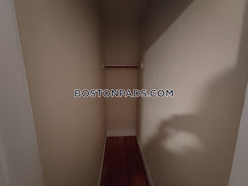 BOSTON - DORCHESTER - ASHMONT - 3 Beds, 1 Bath - Image 4