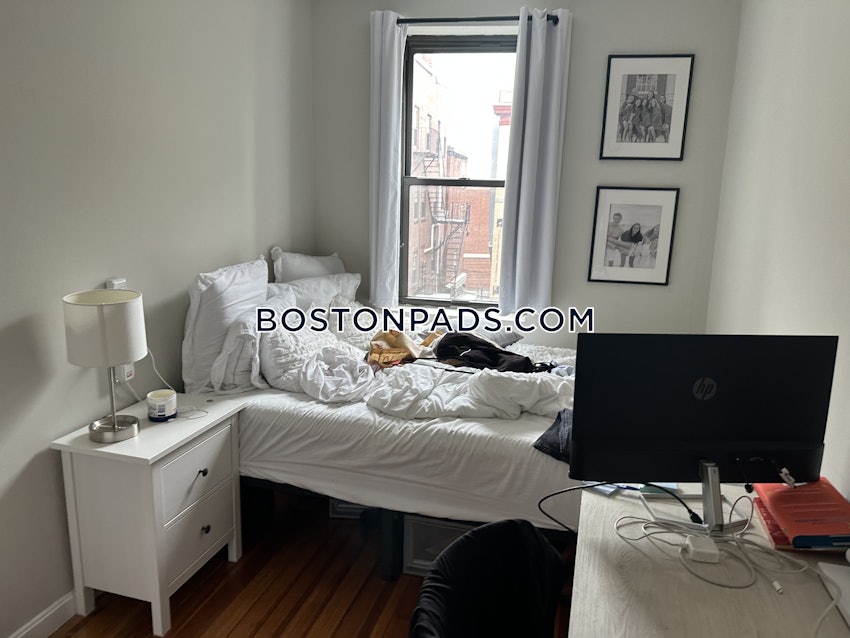 BOSTON - NORTH END - 3 Beds, 1 Bath - Image 28