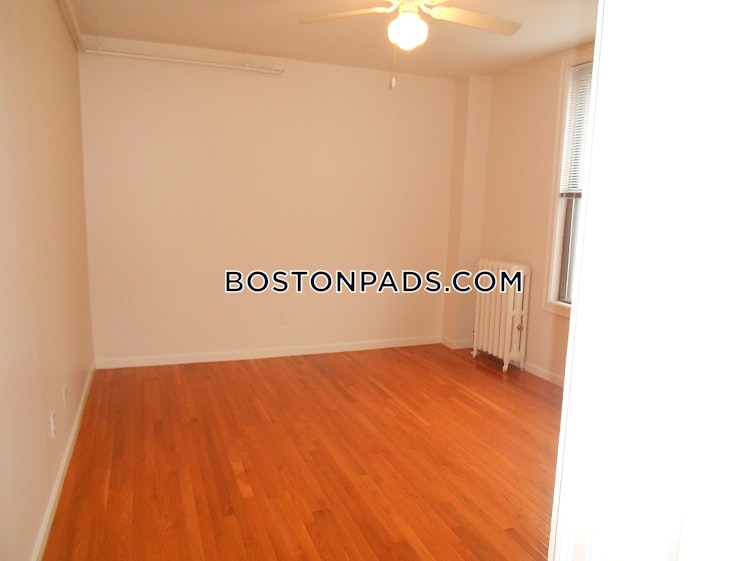 Haviland St., Boston