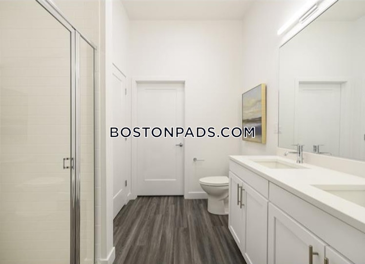 Loring Boulevard, Plymouth