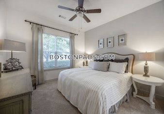 Pinehills Dr. Plymouth