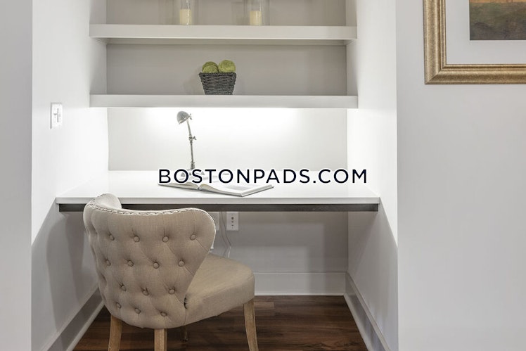 Pinehills Dr., Plymouth