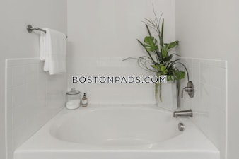 Pinehills Dr. Plymouth