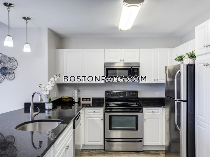 quincy-1-bedroom-luxury-in-quincy-marina-bay-3149-4510168 