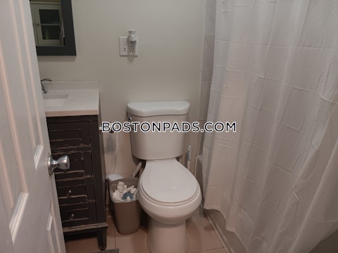 Bay State Rd. Boston photo 7