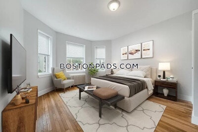Chelsea Apartment for rent 3 Bedrooms 1 Bath - $3,080