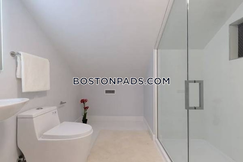 NEWTON - NEWTON CORNER - 4 Beds, 3.5 Baths - Image 12