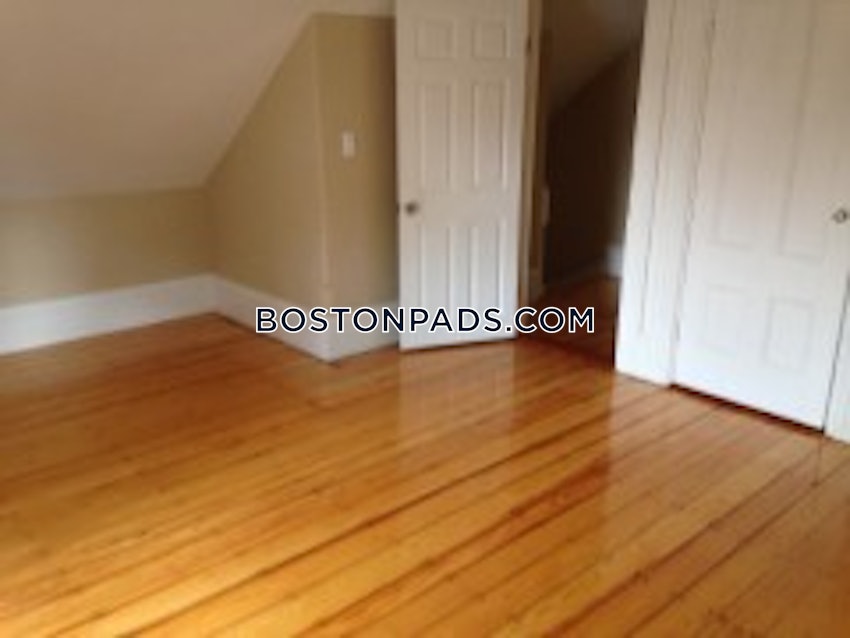 BOSTON - ALLSTON - 6 Beds, 2 Baths - Image 5