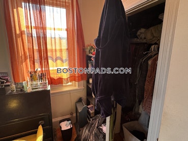 Boston - 2 Beds, 1 Baths