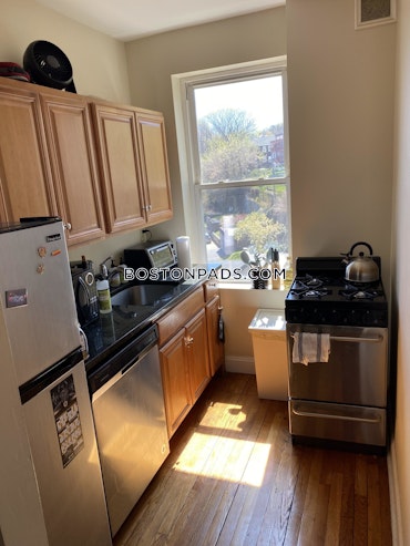 Boston - 1 Beds, 1 Baths