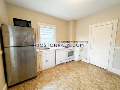 Brookline Apartment for rent 3 Bedrooms 1 Bath  Boston University - $4,000