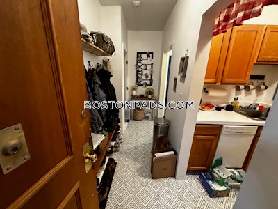 Fenway/kenmore 1 Bed 1 Bath Boston - $3,000 No Fee