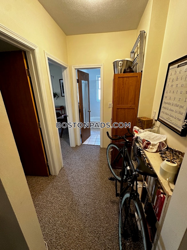 Boston - $3,000+ /mo