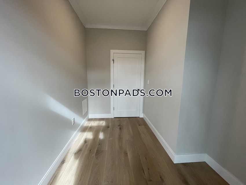 BOSTON - ALLSTON - 4 Beds, 3 Baths - Image 31