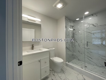 Boston - 2 Beds, 2 Baths