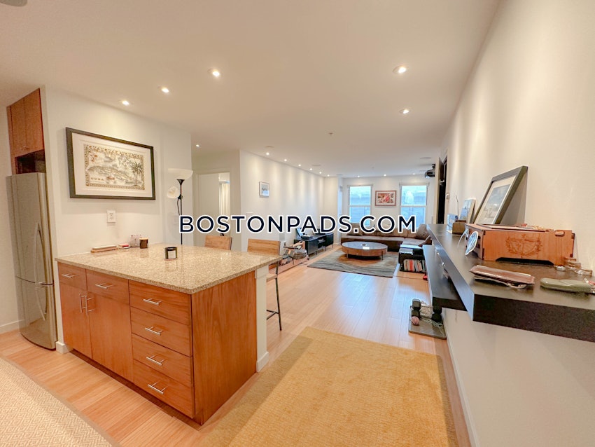 BOSTON - FENWAY/KENMORE - 1 Bed, 1 Bath - Image 19