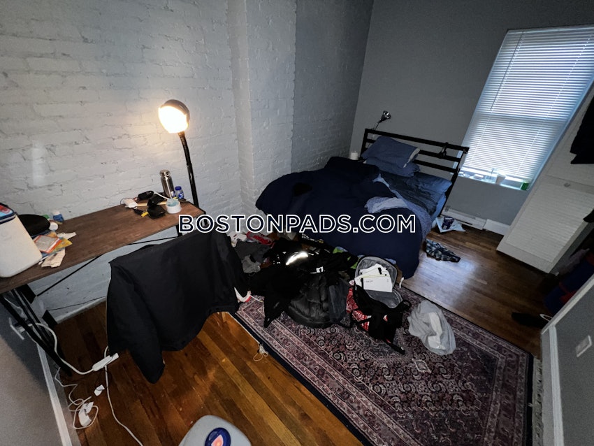 BOSTON - MISSION HILL - 2 Beds, 1 Bath - Image 19