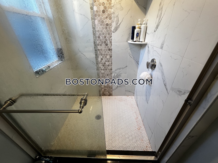 BOSTON - ALLSTON - 5 Beds, 2 Baths - Image 14
