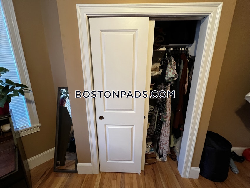 BOSTON - BRIGHTON - CLEVELAND CIRCLE - 5 Beds, 2 Baths - Image 24