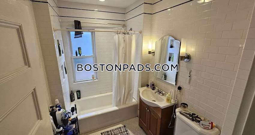 BOSTON - BRIGHTON- WASHINGTON ST./ ALLSTON ST. - 6 Beds, 2.5 Baths - Image 19