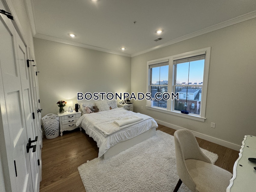 BOSTON - EAST BOSTON - JEFFRIES POINT - 3 Beds, 2 Baths - Image 13