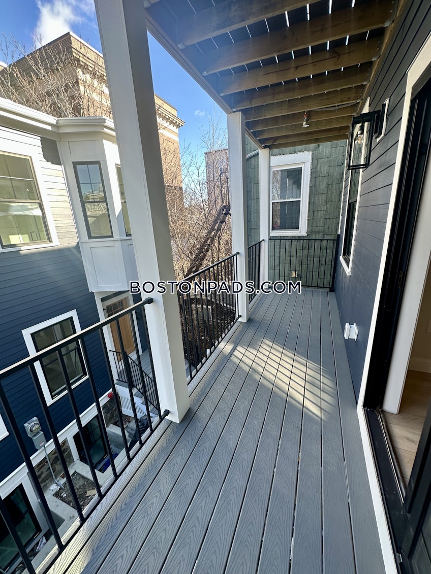 Boston - $5,600+ /month