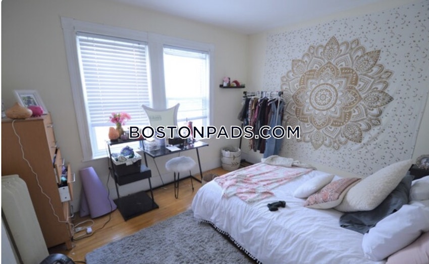 BOSTON - BRIGHTON - OAK SQUARE - 4 Beds, 2 Baths - Image 12